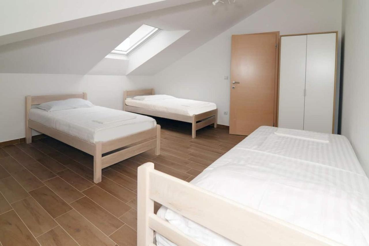Apartment Avada Novalja Kültér fotó