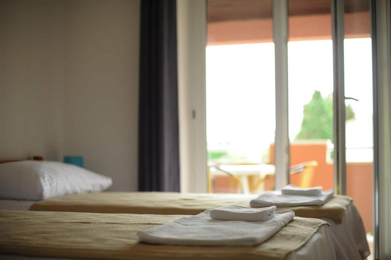 Apartment Avada Novalja Kültér fotó
