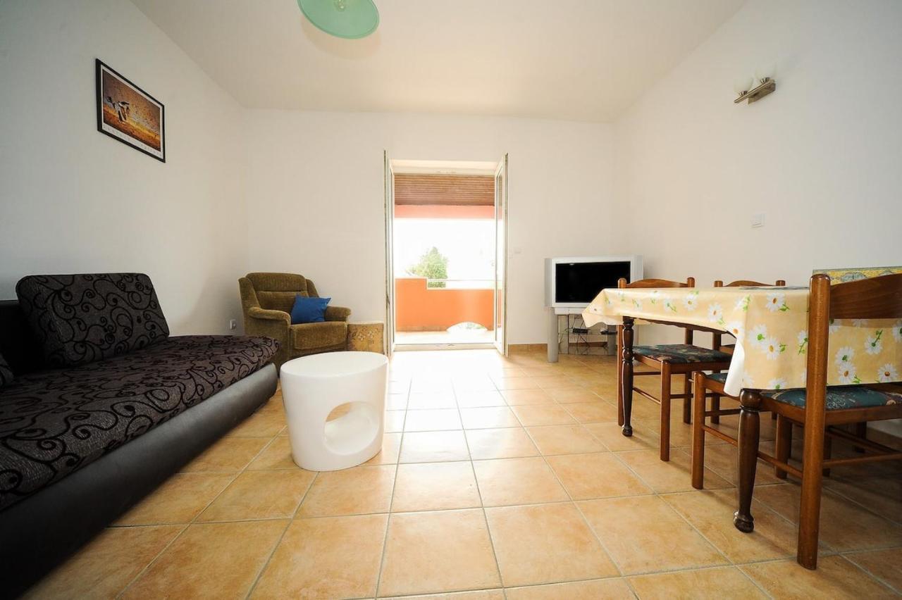 Apartment Avada Novalja Kültér fotó