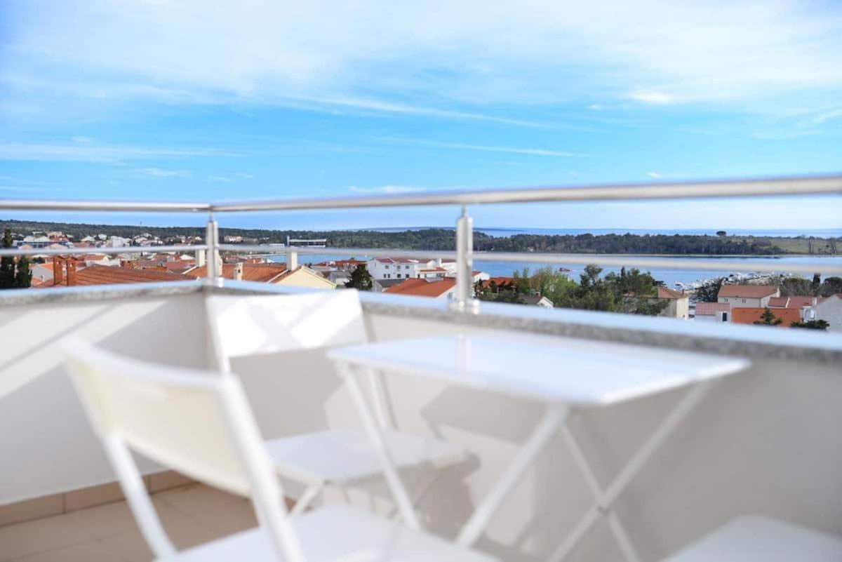 Apartment Avada Novalja Kültér fotó