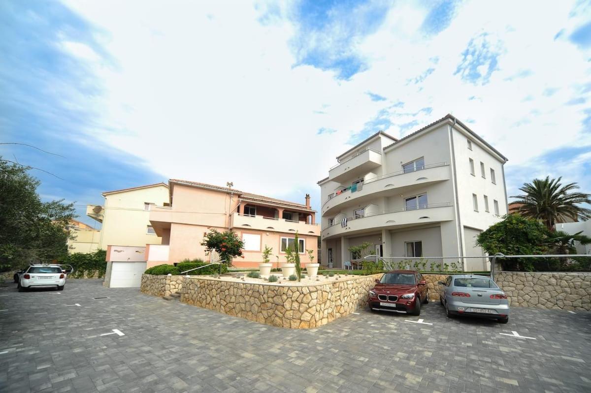 Apartment Avada Novalja Kültér fotó