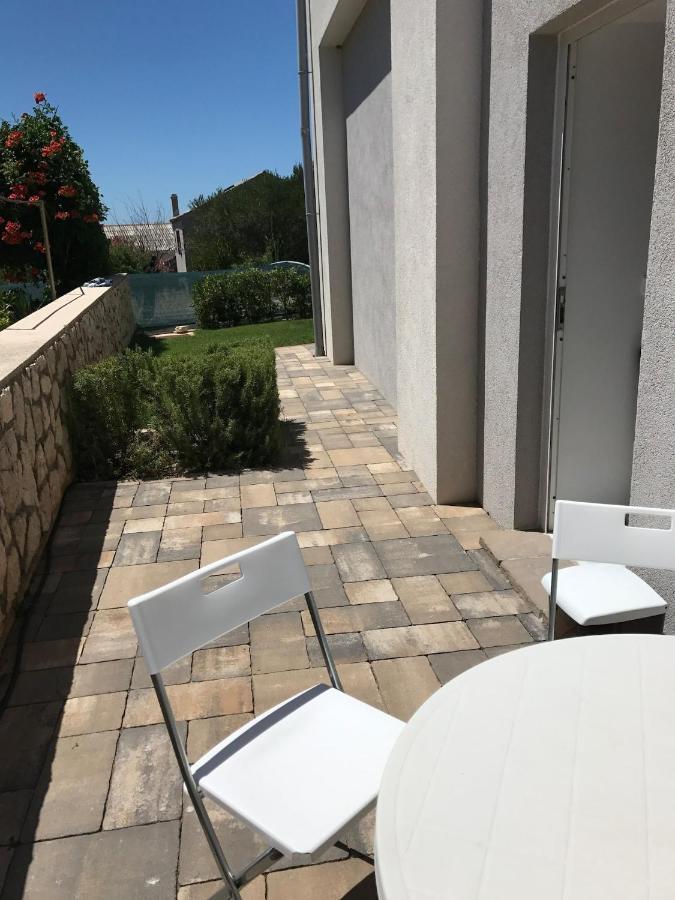 Apartment Avada Novalja Kültér fotó